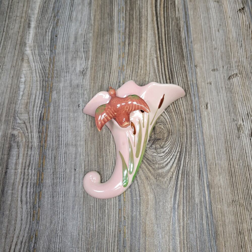 Vintage Pink Duck Cattails Cornucopia Wall Pocket Vase Planter Mid Century 1940s